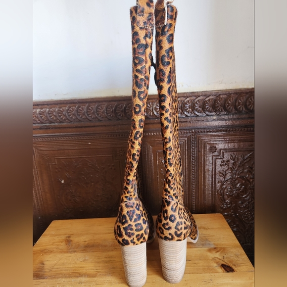 NWOT $329 BILL BLASS Women's Brown Calf Hair Leopard Knee High Boots Size 8.5M - Picture 6 of 10